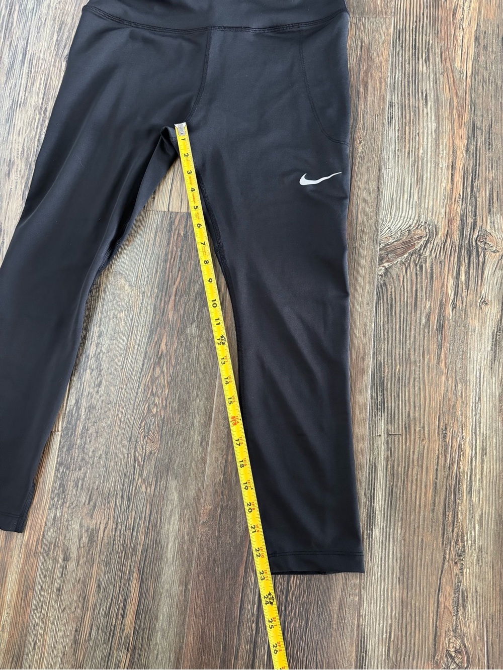 Nike Dri-Fit Cropped Leggings Capris Womens L Black Mesh Calve Panel Running - Picture 6 of 9